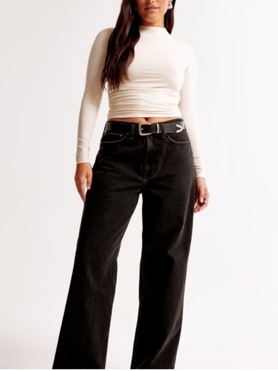 Abercrombie & Fitch Denim - Abercrombie Mid Rise  Slouchy Jeans